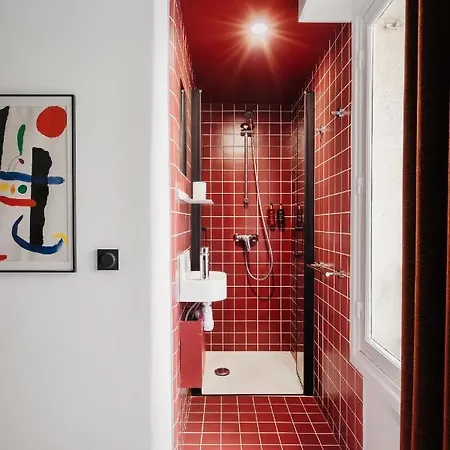 Edgar Auteuil - Le Marois Aparthotel Paris