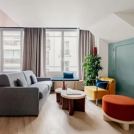 Edgar Auteuil - Le Marois Aparthotel 4*